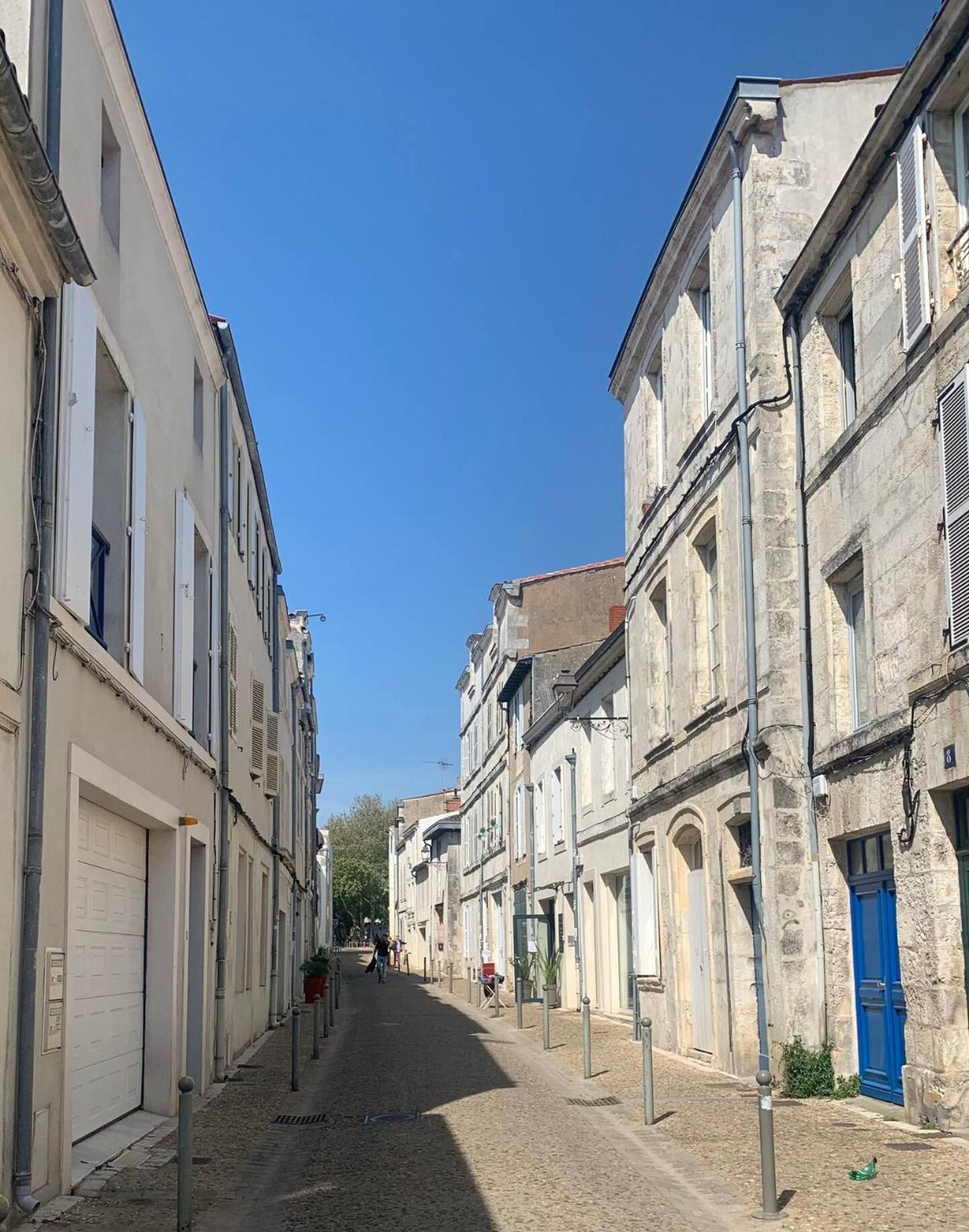 Appartamento Escapade Vintage Avec Terrasse En Centre Historique La Rochelle  Esterno foto