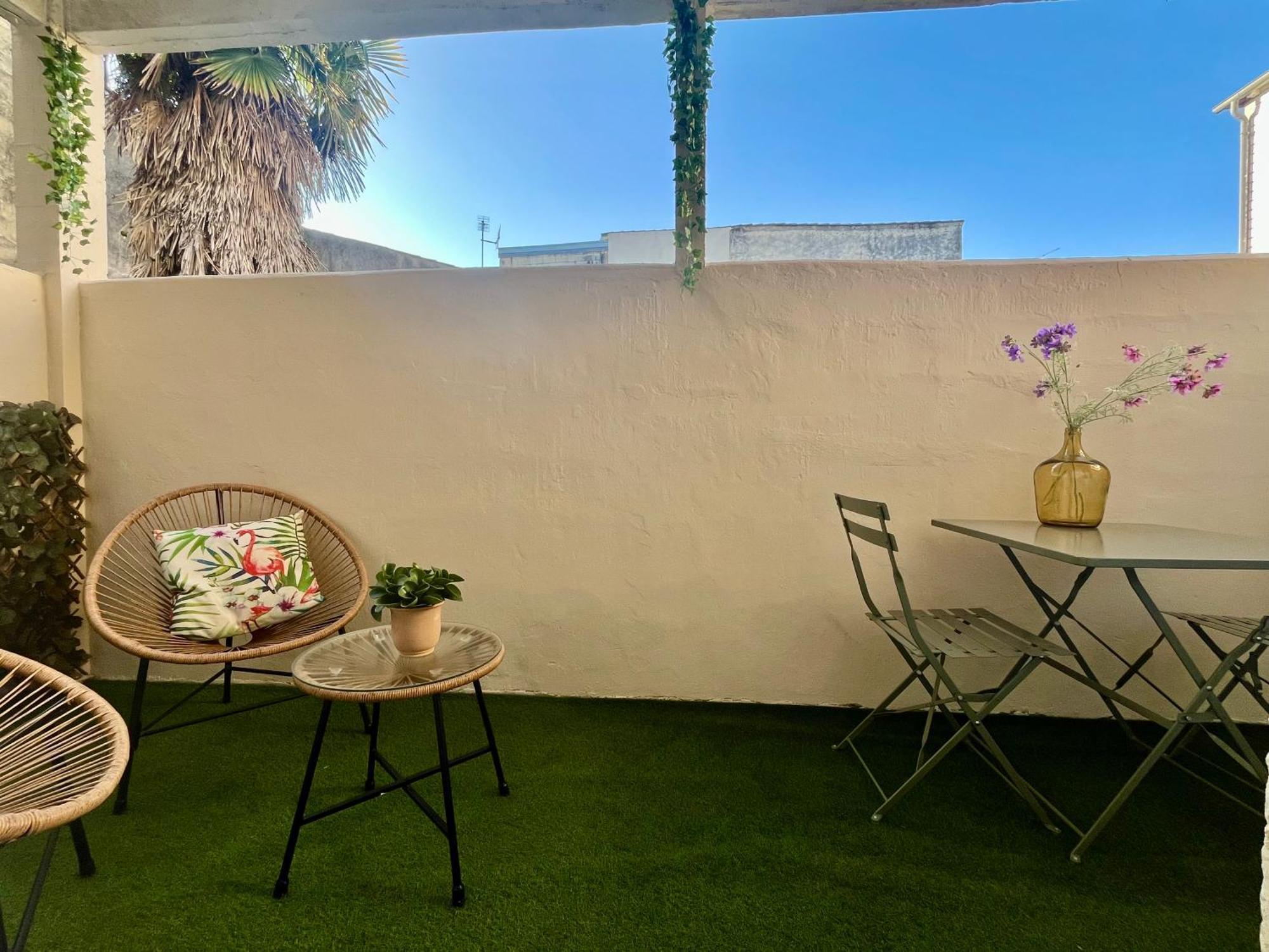 Appartamento Escapade Vintage Avec Terrasse En Centre Historique La Rochelle  Esterno foto
