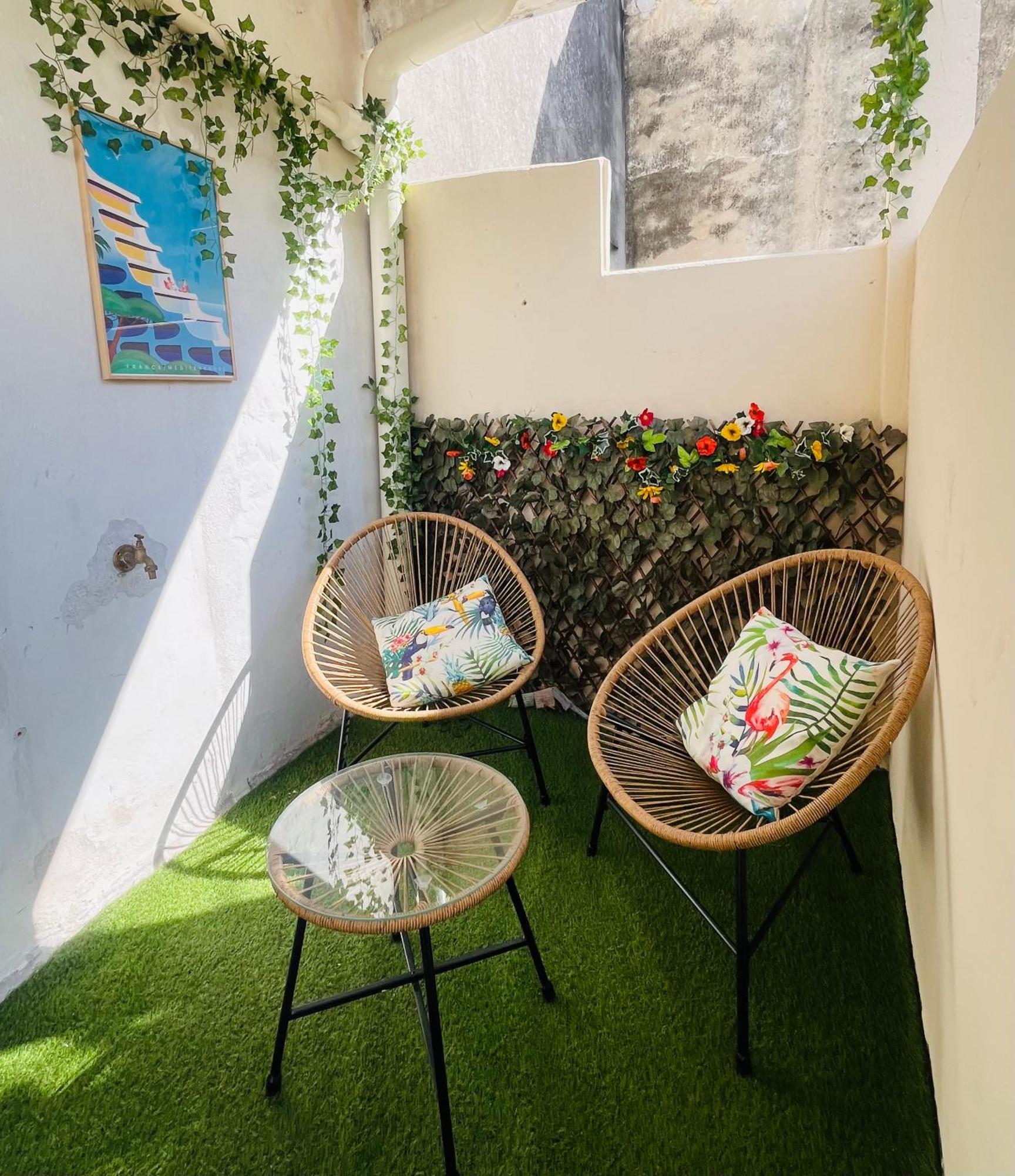 Appartamento Escapade Vintage Avec Terrasse En Centre Historique La Rochelle  Esterno foto